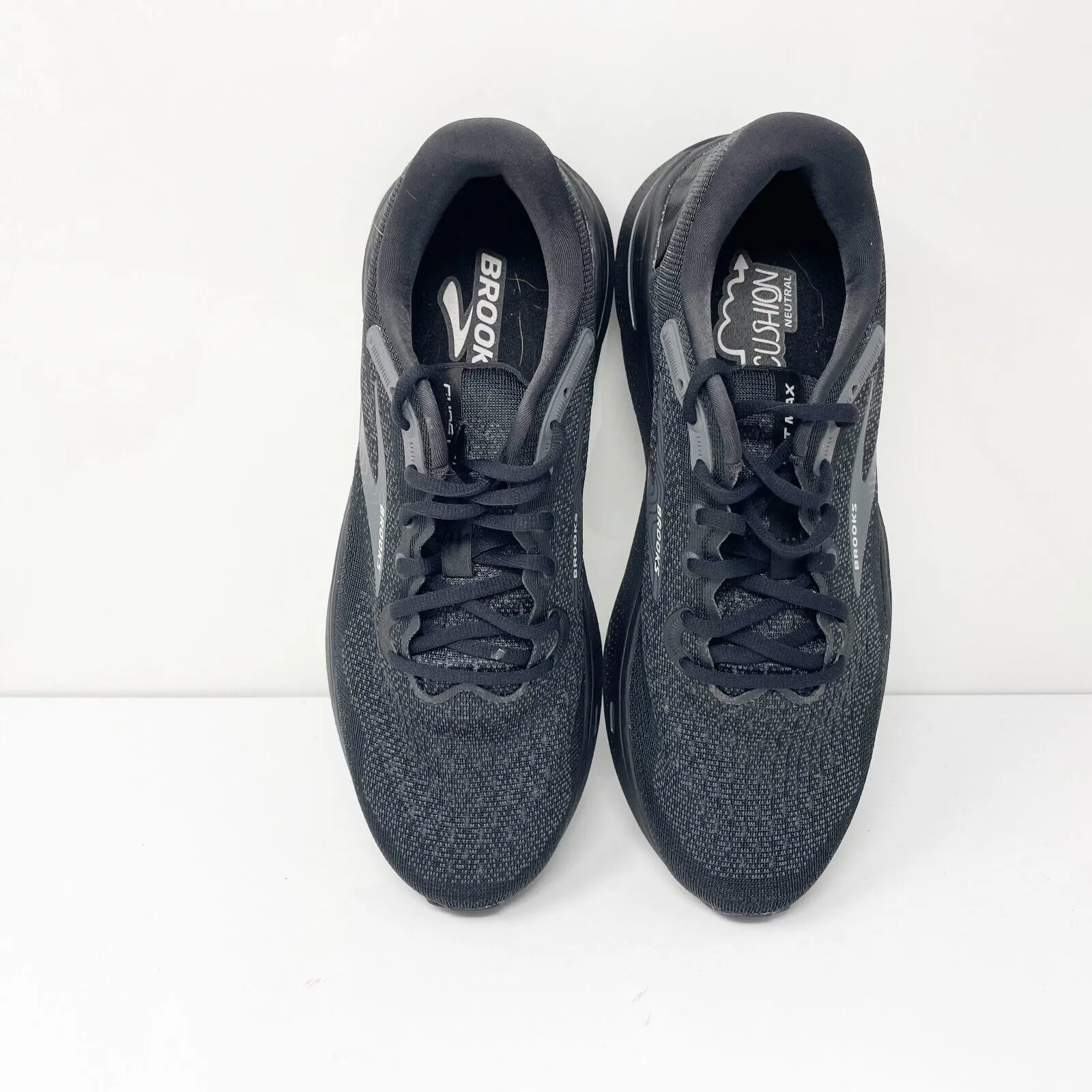 Brooks Womens Ghost Max 1203951B020 Black Running Shoes Sneakers Size 11 B