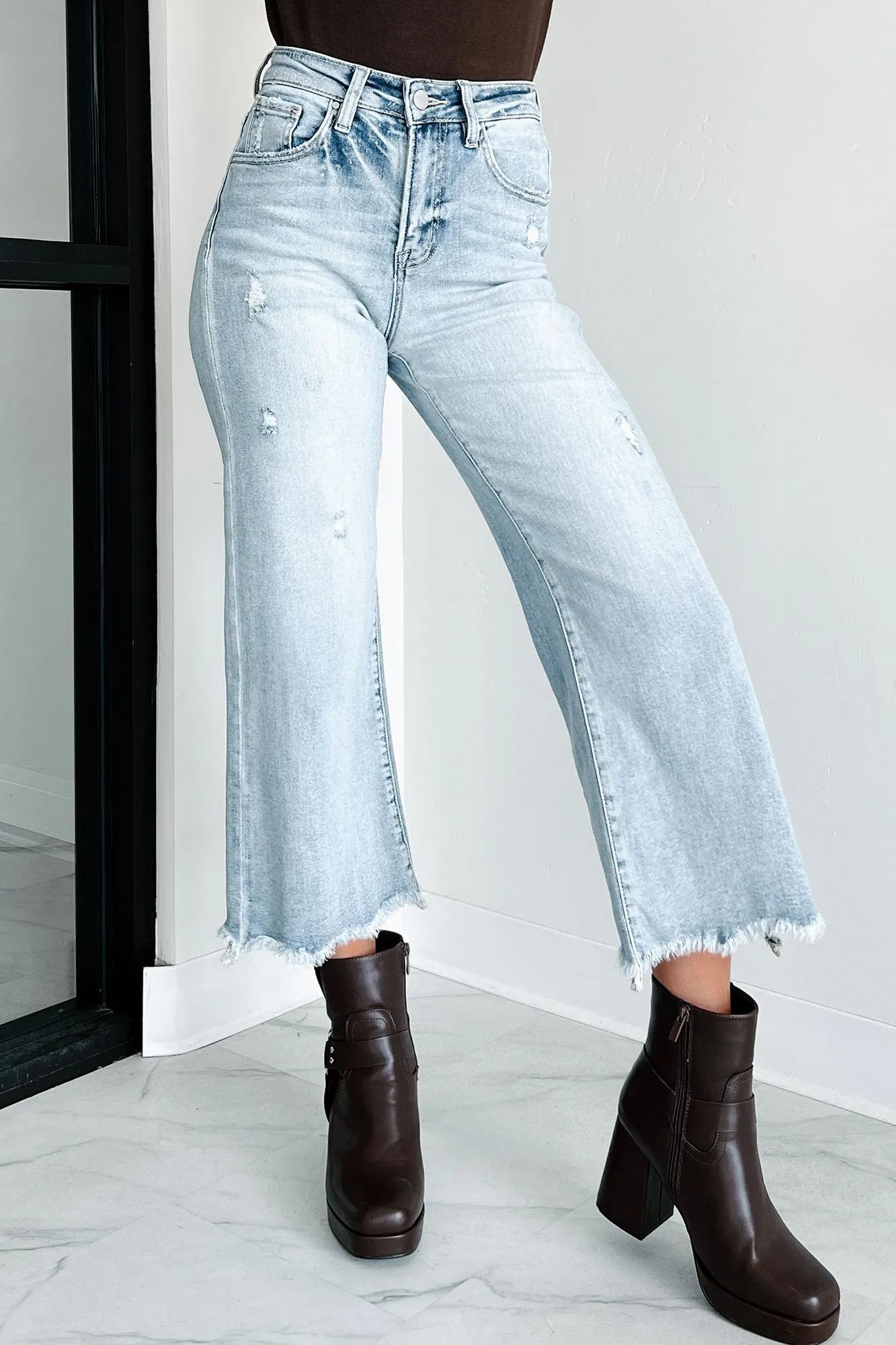 Colwyn High Rise Wide Leg Risen Crop Jeans (Light)