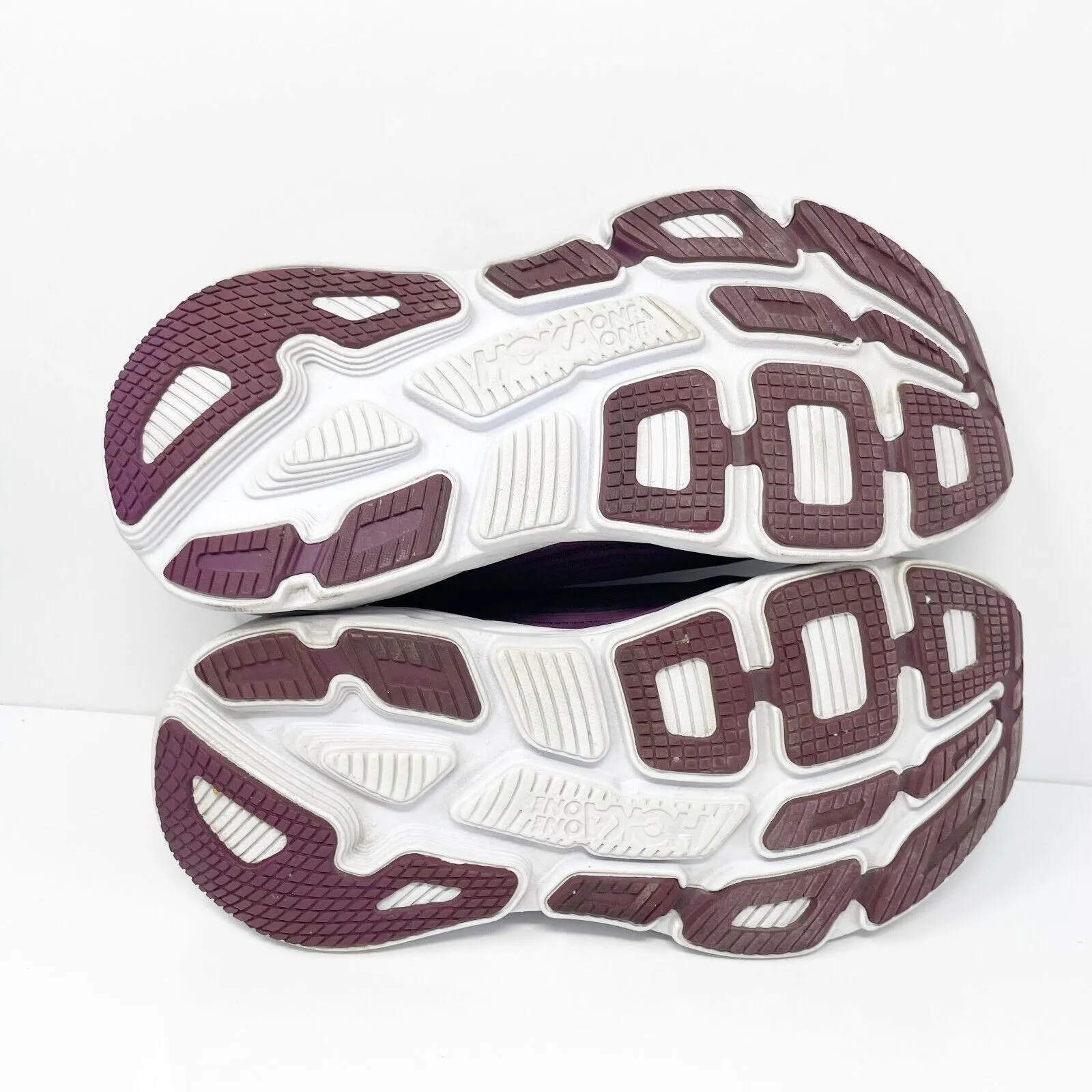 Hoka One One Womens Bondi 6 1019270 ADGJ Purple Running Shoes Sneakers Size 6.5
