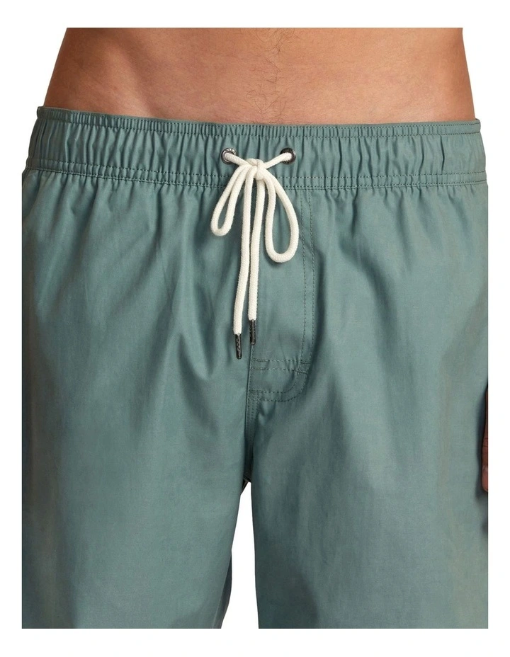 Opposites Elastic 2 Shorts in Green